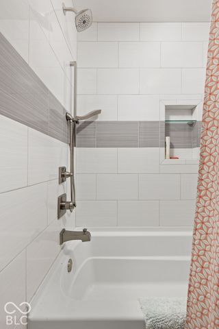 2211 Van Ness Place, Indianapolis, IN 46240