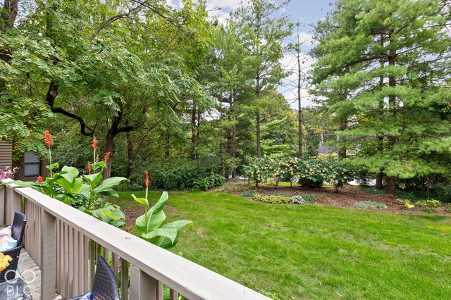 2211 Van Ness Place, Indianapolis, IN 46240
