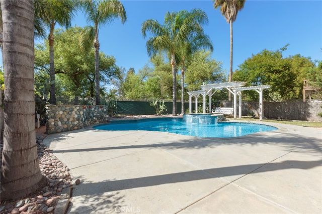 41105 Chaco Canyon, Murrieta, CA 92562