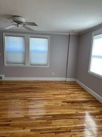 33 Paragon Rd, Boston, MA 02132