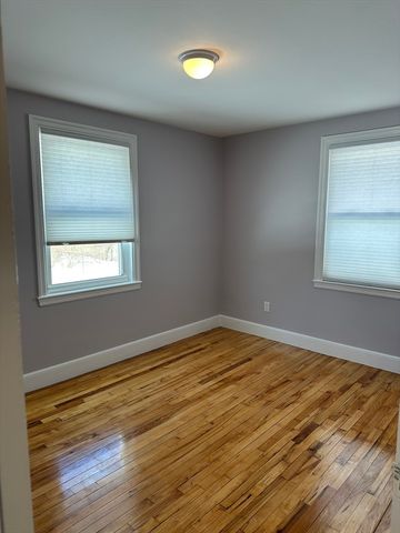 33 Paragon Rd, Boston, MA 02132