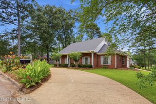 317 Woodrun Drive, Ridgeland, MS 39157