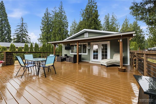 6911 Vandermark Road E, Bonney Lake, WA 98391