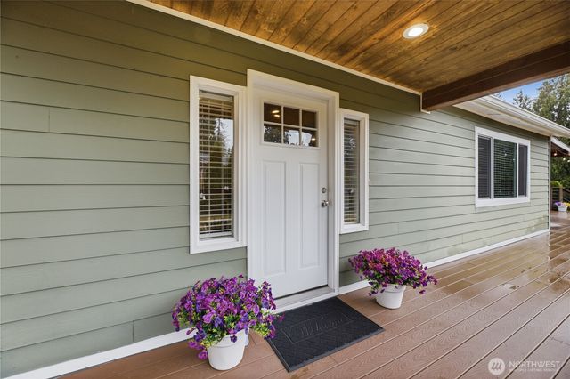 6911 Vandermark Road E, Bonney Lake, WA 98391