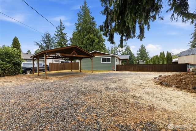 6911 Vandermark Road E, Bonney Lake, WA 98391