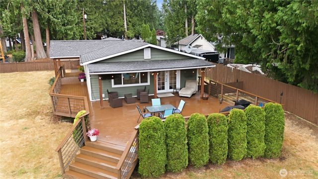 6911 Vandermark Road E, Bonney Lake, WA 98391