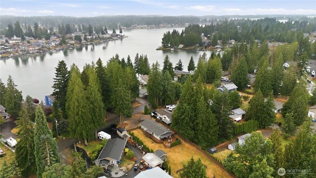 6911 Vandermark Road E, Bonney Lake, WA 98391