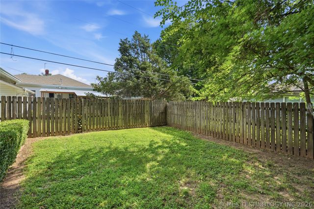 1939 E 13th Place, Tulsa, OK 74104