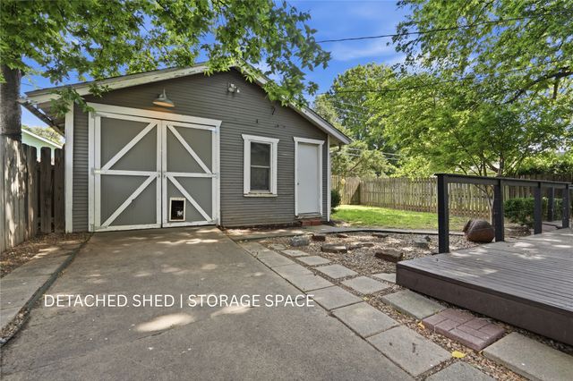 1939 E 13th Place, Tulsa, OK 74104