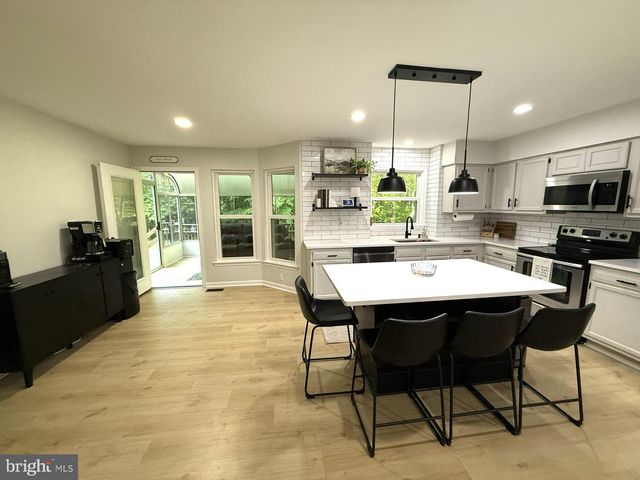 4652 DEEP SPRING PL, Waldorf, MD 20601
