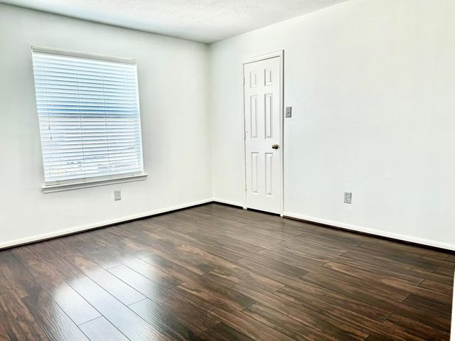 7110 Favian Court, Houston, TX 77083