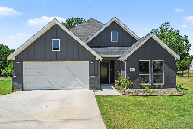 2044 Redemption Drive, Weatherford, TX 76088