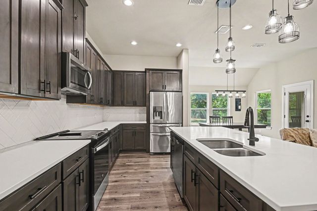 2044 Redemption Drive, Weatherford, TX 76088