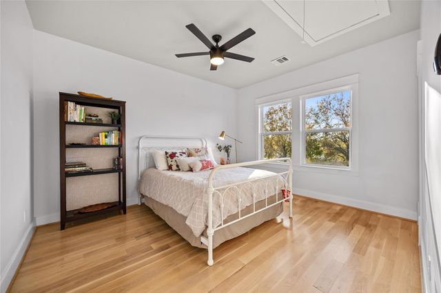 910 Northwood Street, Houston, TX 77009