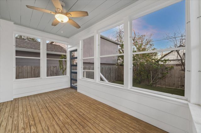 910 Northwood Street, Houston, TX 77009
