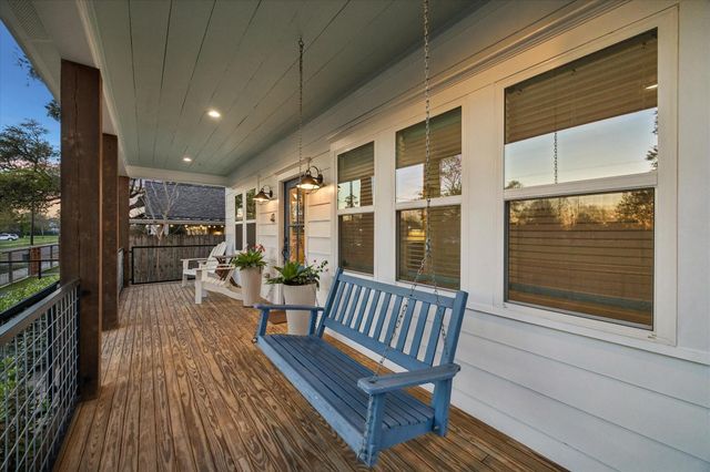 910 Northwood Street, Houston, TX 77009