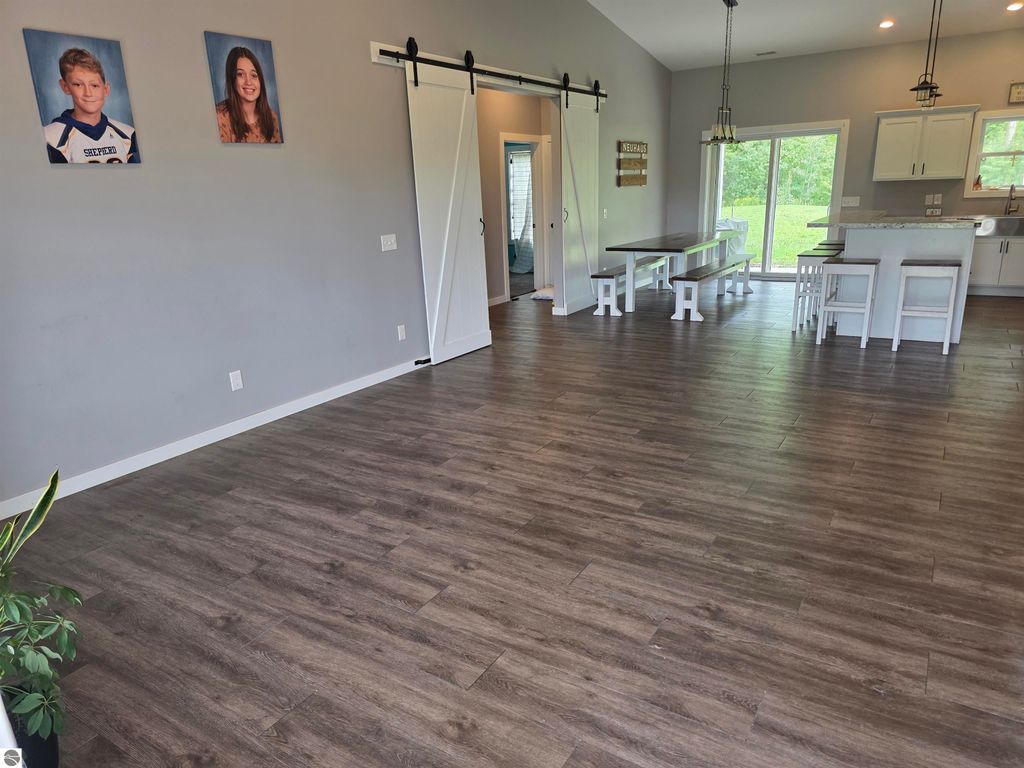 Image 9 of property listing at 5277 S Wise Road, Shepherd, MI 48883