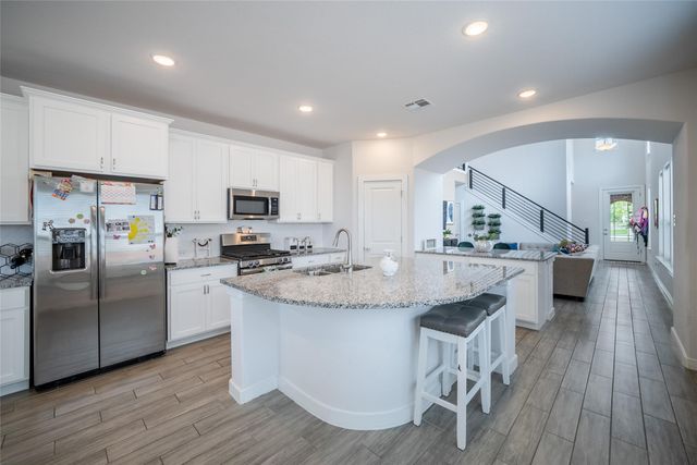 7525 Desert Needle DR, Lago Vista, TX 78645