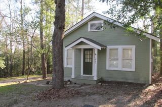 1921 Avenue N 1/2 N, Huntsville, TX 77340