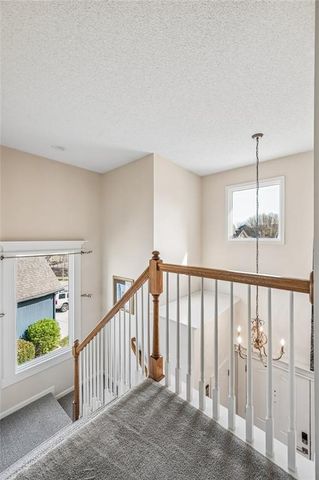 993 S Clearwater Creek Drive, Olathe, KS 66061