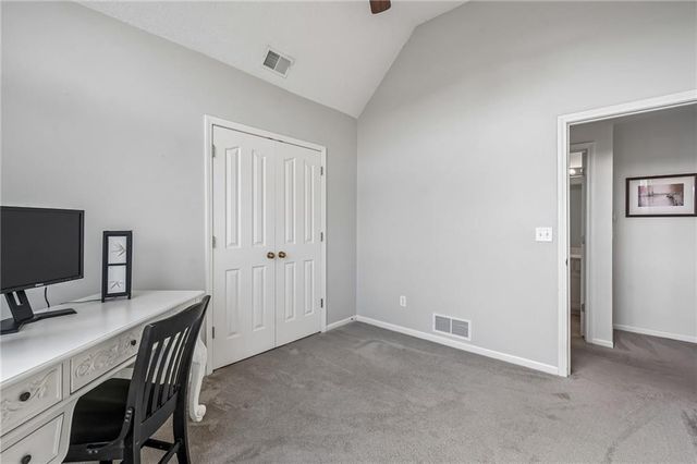 993 S Clearwater Creek Drive, Olathe, KS 66061