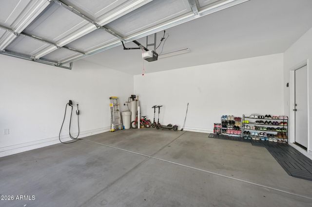 14221 W Hackamore Drive, Surprise, AZ 85387