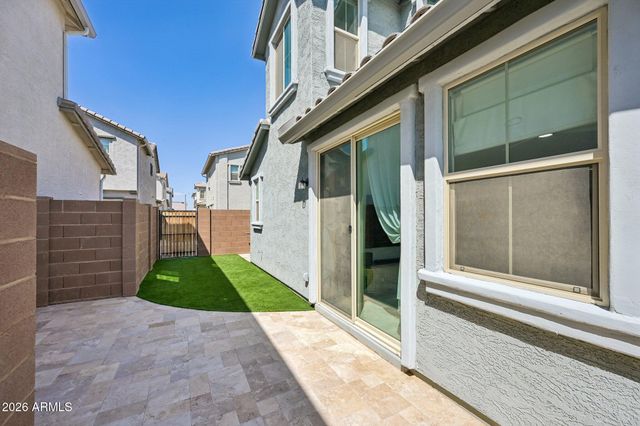 14221 W Hackamore Drive, Surprise, AZ 85387