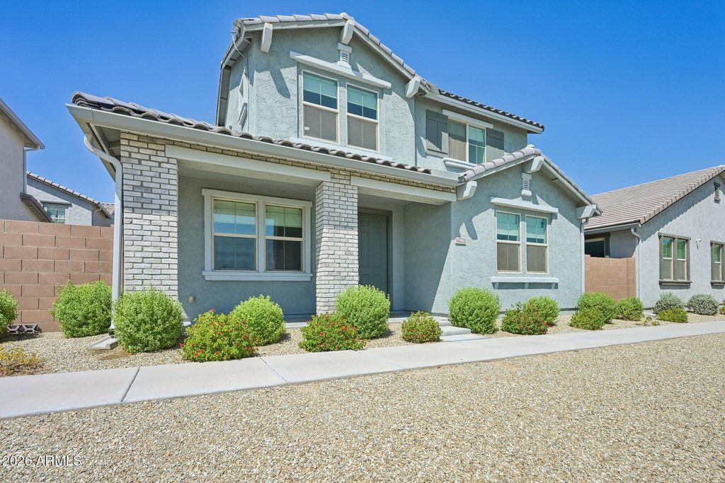 14221 W Hackamore Drive, Surprise, AZ 85387 — photo 2