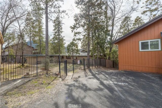 39173 Ski Slope, Bass Lake, CA 93604