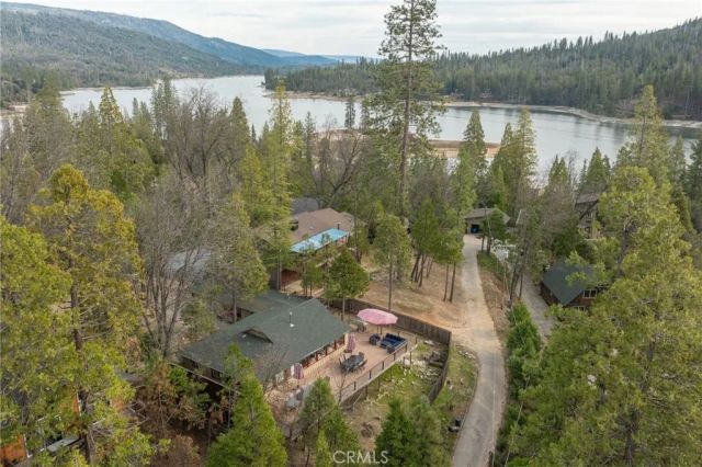 39173 Ski Slope, Bass Lake, CA 93604