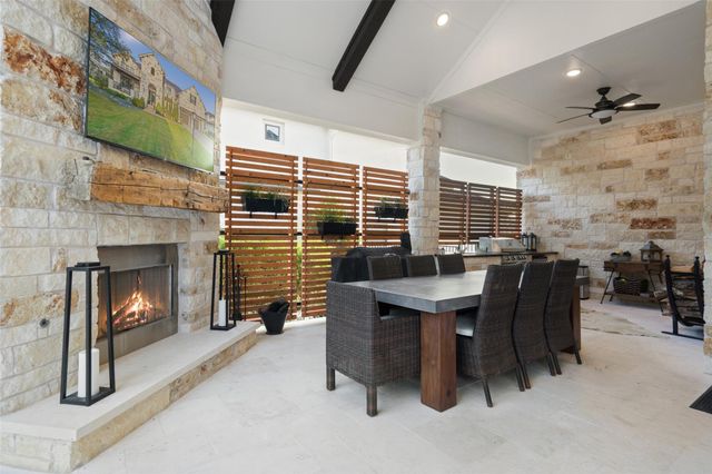107 Bisset CT, Austin, TX 78738