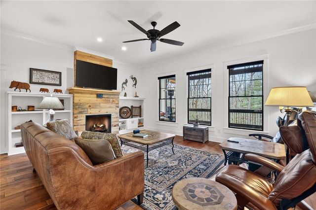 29 Robert Drive, Ellijay, GA 30536