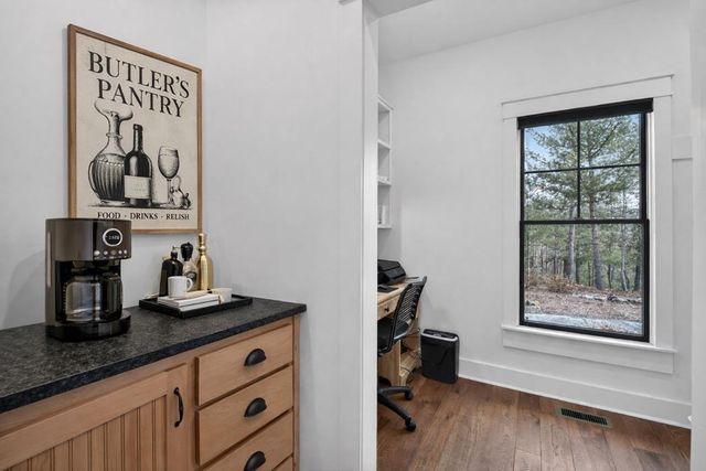 29 Robert Drive, Ellijay, GA 30536