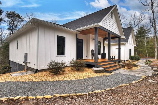 29 Robert Drive, Ellijay, GA 30536