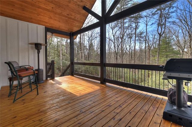 29 Robert Drive, Ellijay, GA 30536