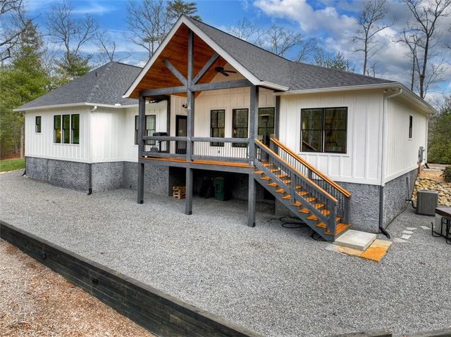 29 Robert Drive, Ellijay, GA 30536