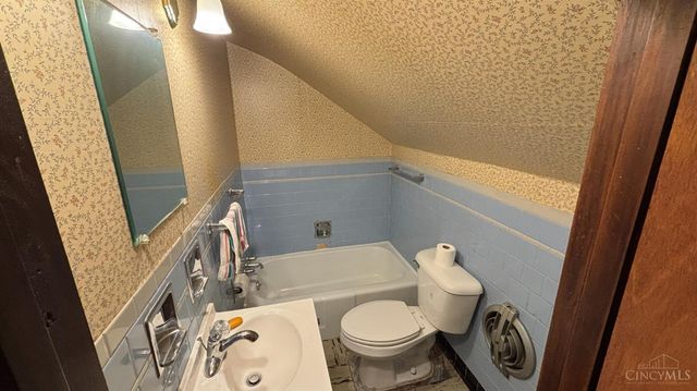 4938 Mt Alverno Road, Delhi Twp, OH 45238