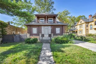 772 Broadway Avenue, Bedford, OH 44146