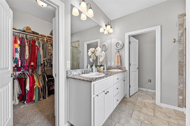 201 Cisterna Drive, Centerton, AR 72719