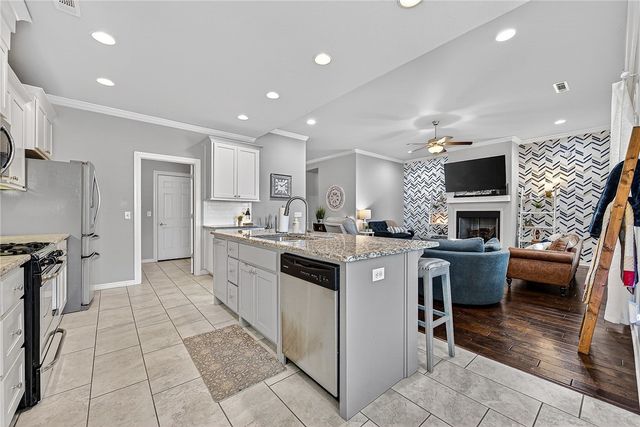 201 Cisterna Drive, Centerton, AR 72719