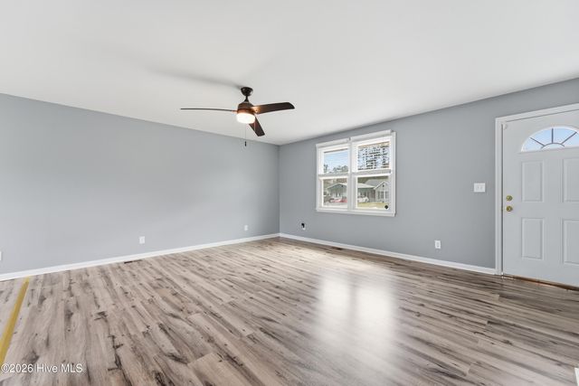 127 King Street, Jacksonville, NC 28540