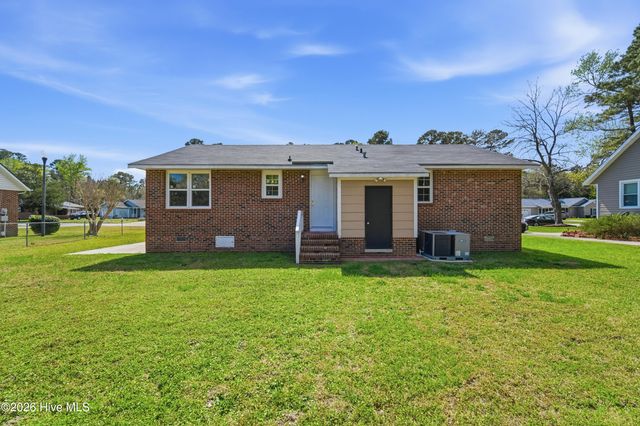 127 King Street, Jacksonville, NC 28540
