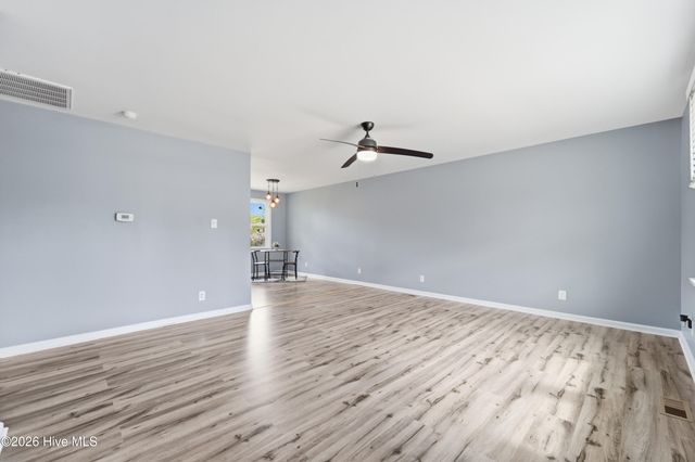 127 King Street, Jacksonville, NC 28540