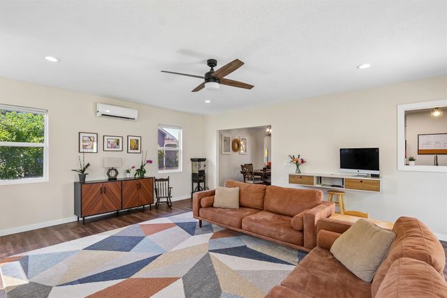 885 4th Street, Waukee, IA 50263