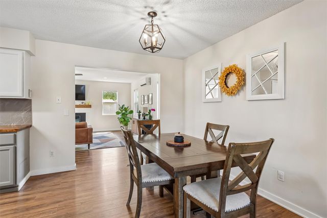 885 4th Street, Waukee, IA 50263