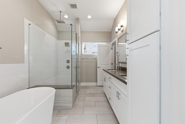 1222 Upton Street, Houston, TX 77020