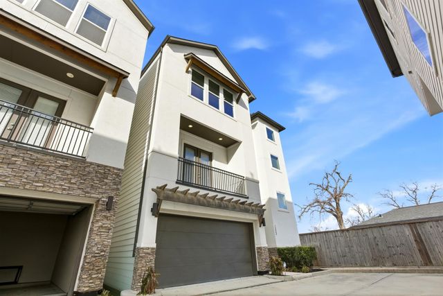 1222 Upton Street, Houston, TX 77020