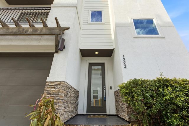 1222 Upton Street, Houston, TX 77020