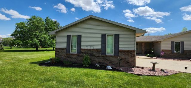 8736 Nicole Drive, Fort Wayne, IN 46806