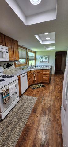8736 Nicole Drive, Fort Wayne, IN 46806